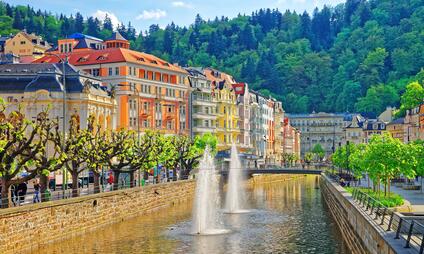 Dobrodružná venkovní hra pro děti ve městě Karlovy Vary - nejznámější lázeňské město ČR
